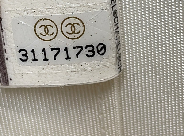 Chanel Cc Round Vanity Case With Chain