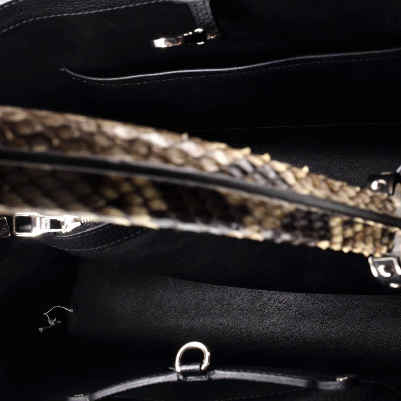 Louis Vuitton Capucines Bag Leather With