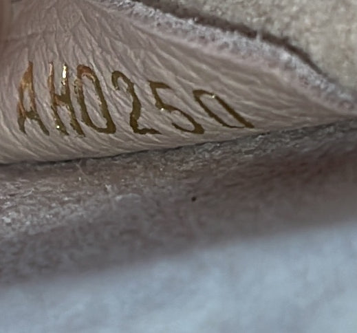 Louis Vuitton On My Side Tote Leather