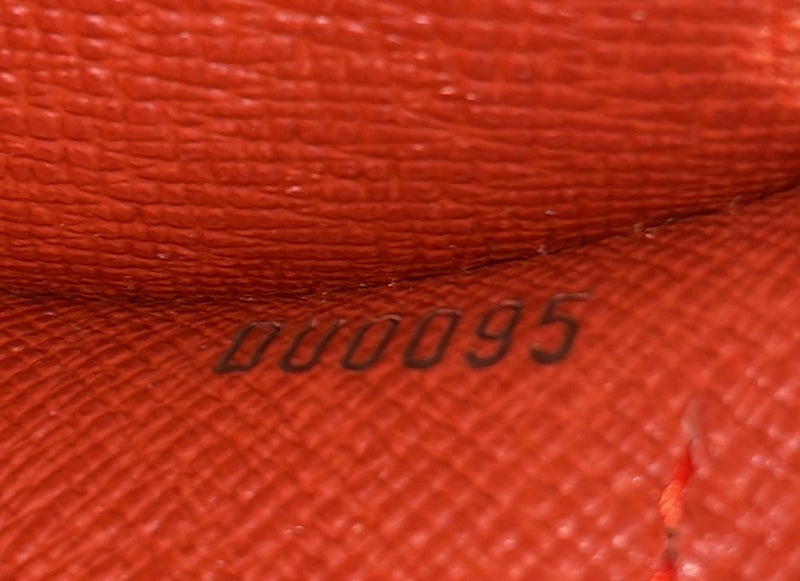 Louis Vuitton Papillon Handbag Damier 26