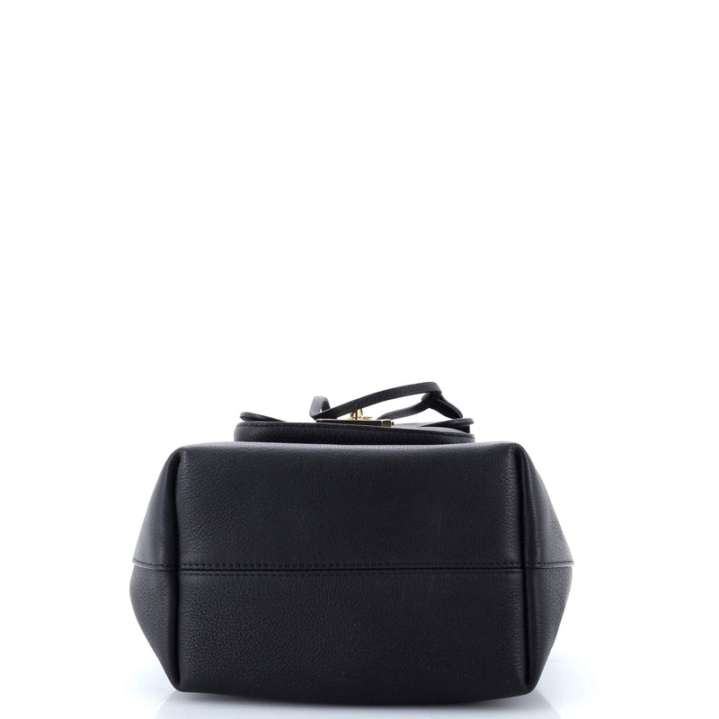 Louis Vuitton Lockme Pocket Bucket Bag
