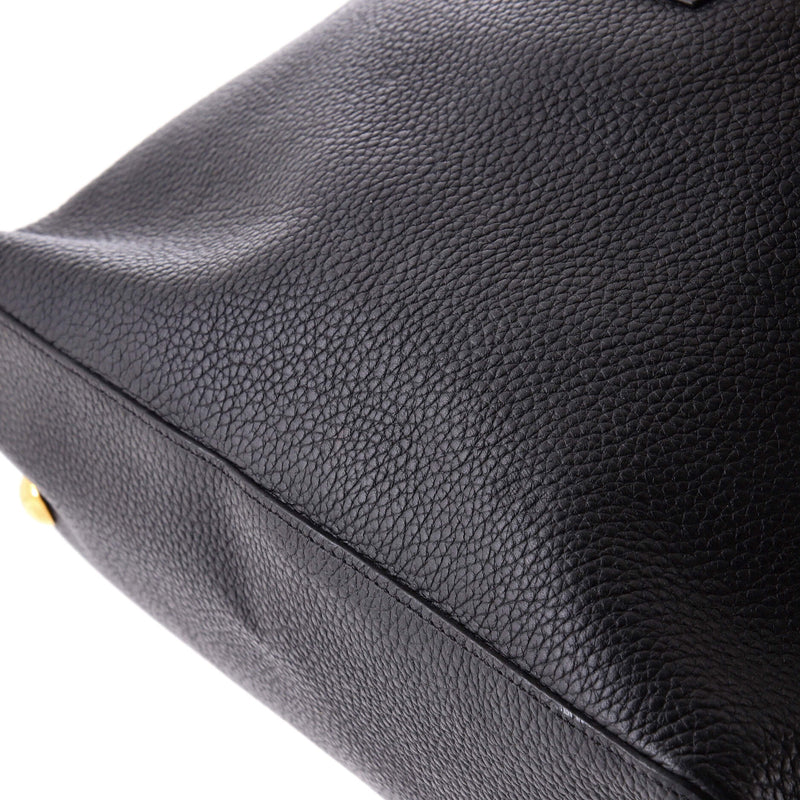 Louis Vuitton Capucines Bag Leather With