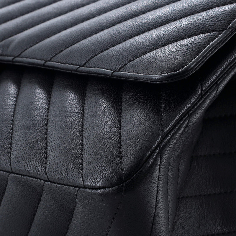 Chanel So Black Reissue 2.55 Flap Bag