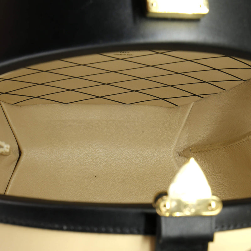 Louis Vuitton Petite Boite Chapeau Bag