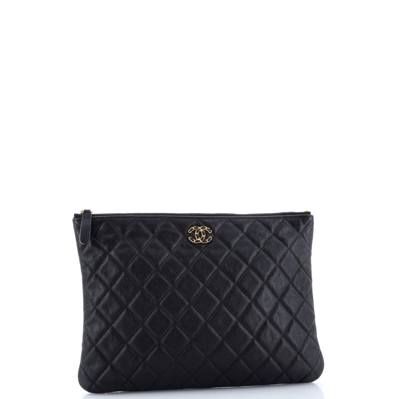 Chanel Chain Infinity O Case Clutch
