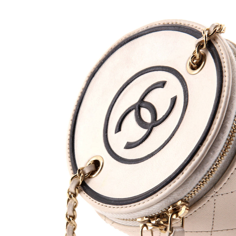 Chanel Cc Round Vanity Case With Chain