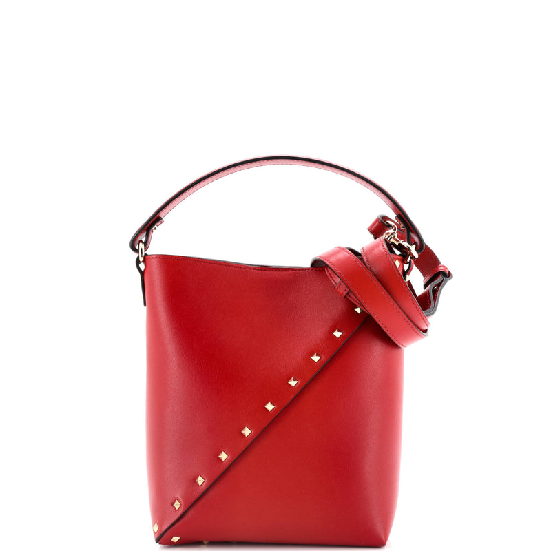 Valentino Garavani Rockstud Wispy Bucket