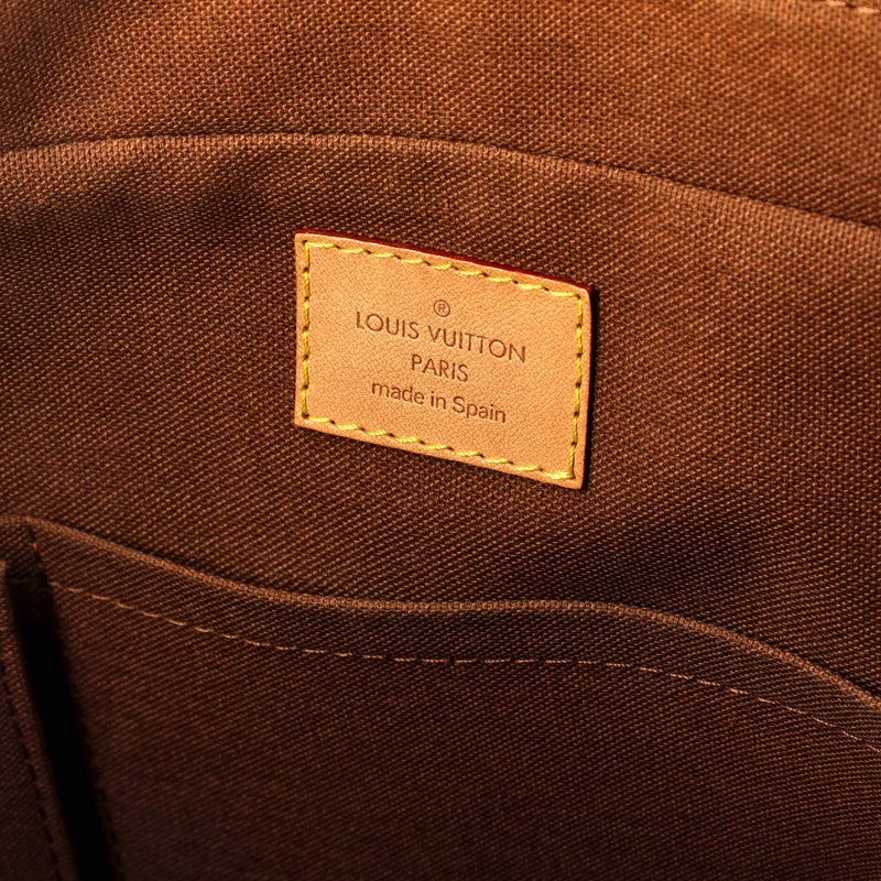 Louis Vuitton Sac Bosphore Handbag