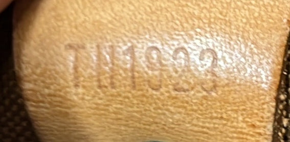 Louis Vuitton Keepall Bandouliere Bag