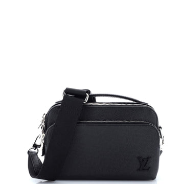 Louis Vuitton Avenue Messenger Taiga