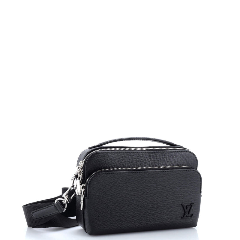 Louis Vuitton Avenue Messenger Taiga