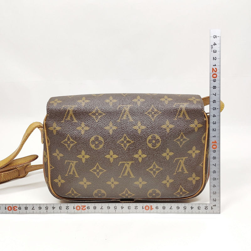 Louis Vuitton Lv Shoulder Bag Saint