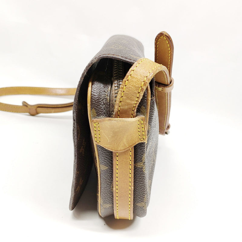 Louis Vuitton Lv Shoulder Bag Saint