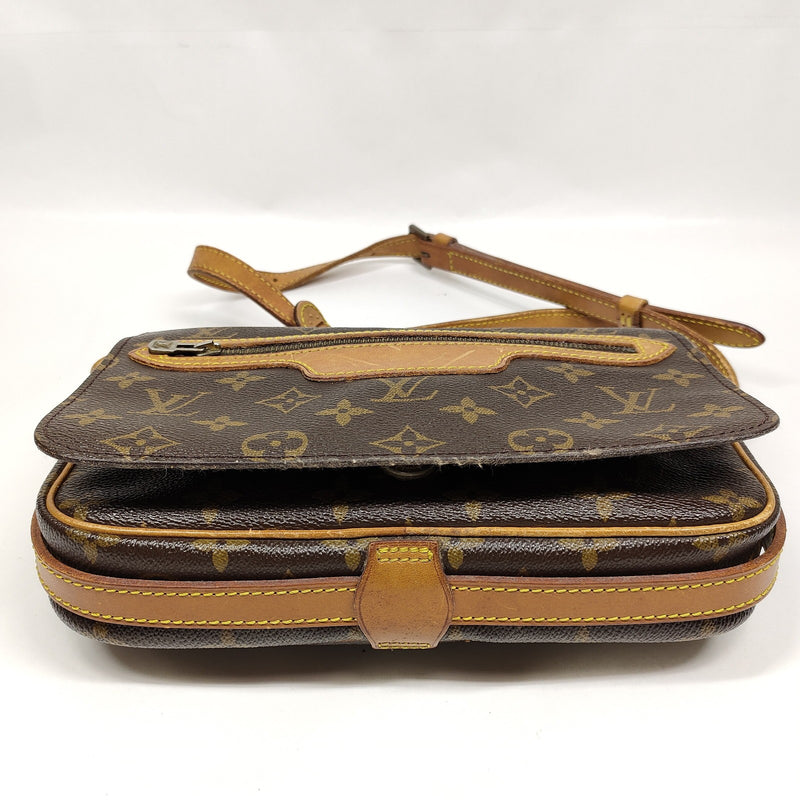 Louis Vuitton Lv Shoulder Bag Saint