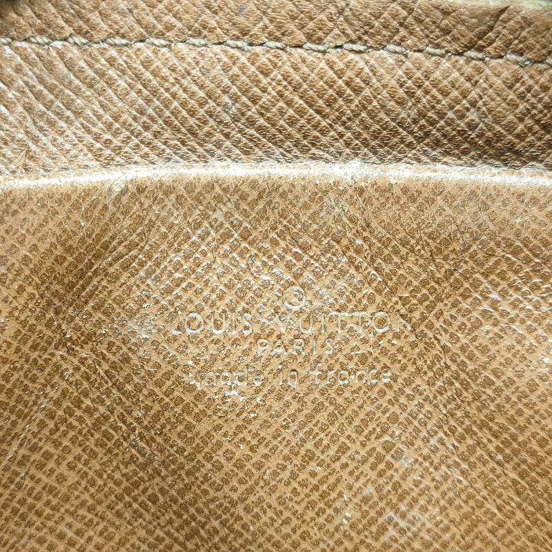 Louis Vuitton Lv Shoulder Bag Saint