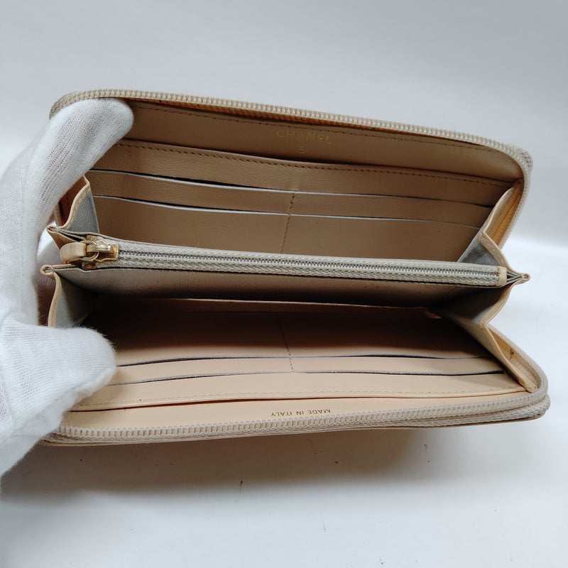 Chanel Long Wallet Beige Caviarskin