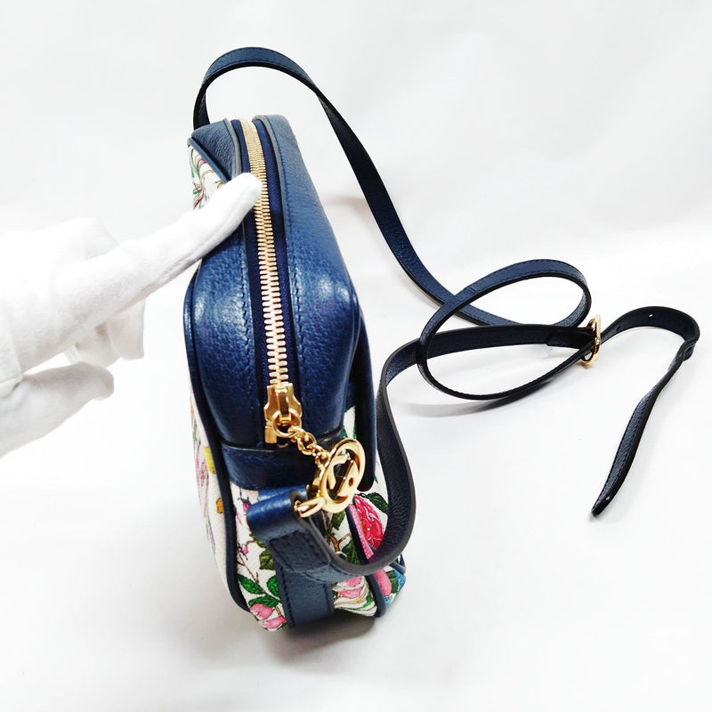 Gucci Shoulder Bag White Canvas