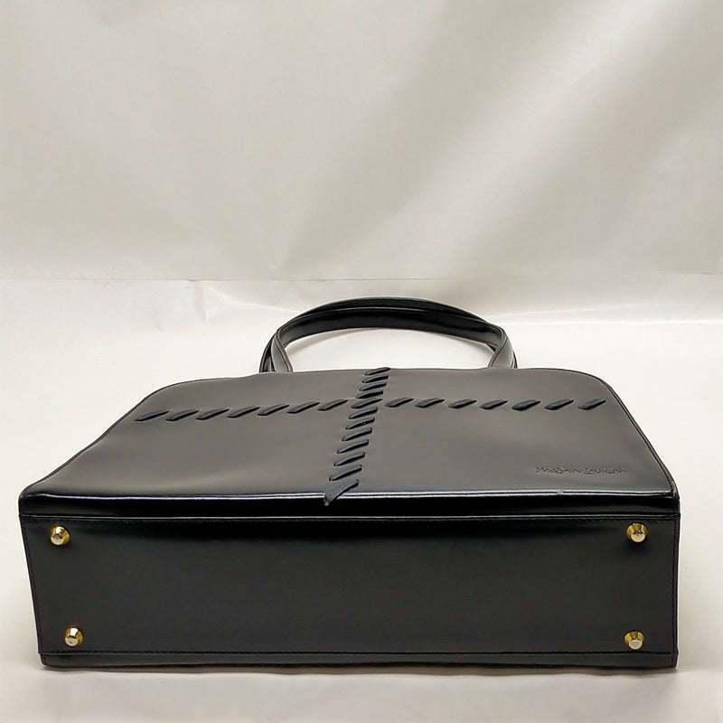Yves Saint Laurent Shoulder Bag Black