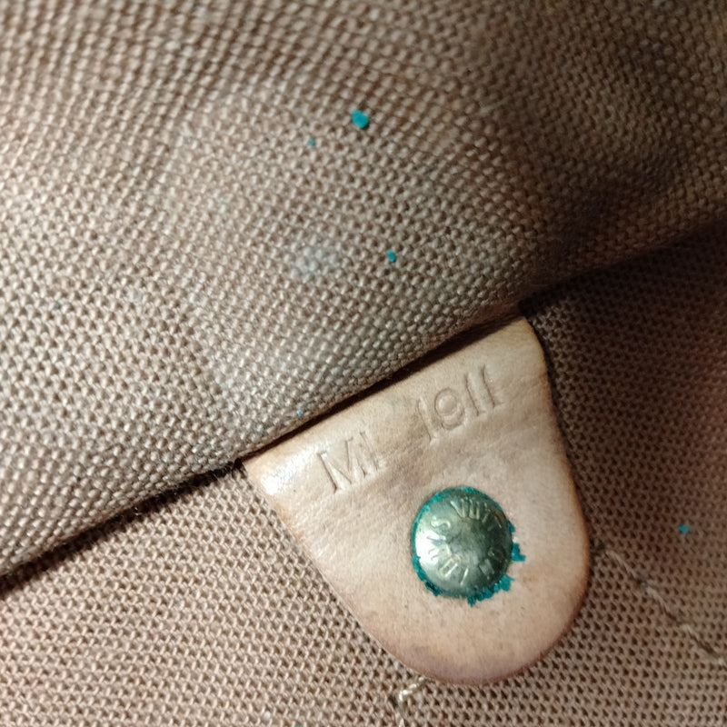 Louis Vuitton Lv Hand Bag Speedy 25