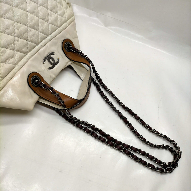 Chanel Tote Bag In The Mix White Leather
