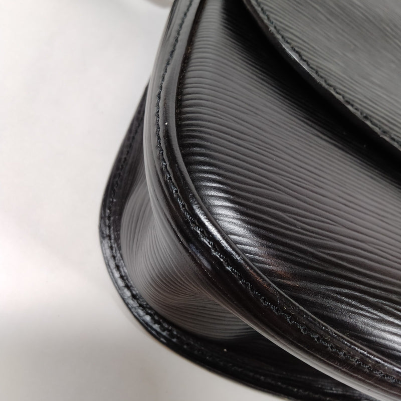 Louis Vuitton Lv Crossbody Bag Saint