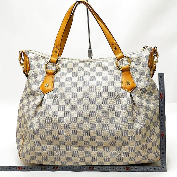 Louis Vuitton Lv Shoulder Bag Evora Mm