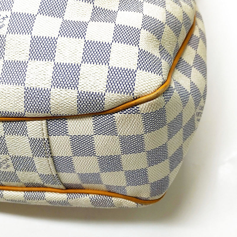 Louis Vuitton Lv Shoulder Bag Evora Mm