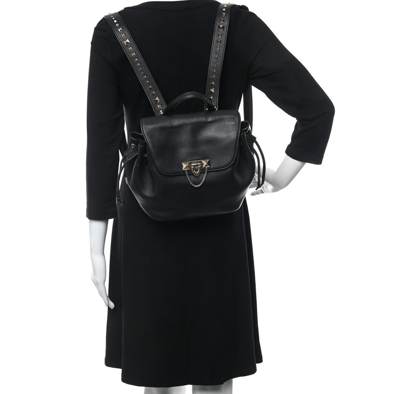 Valentino Garavani Vitello Rockstud