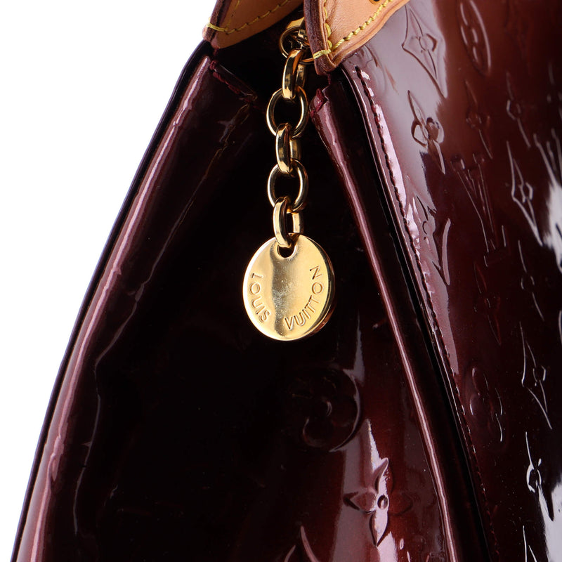 Louis Vuitton Brea Handbag Vernis Gm