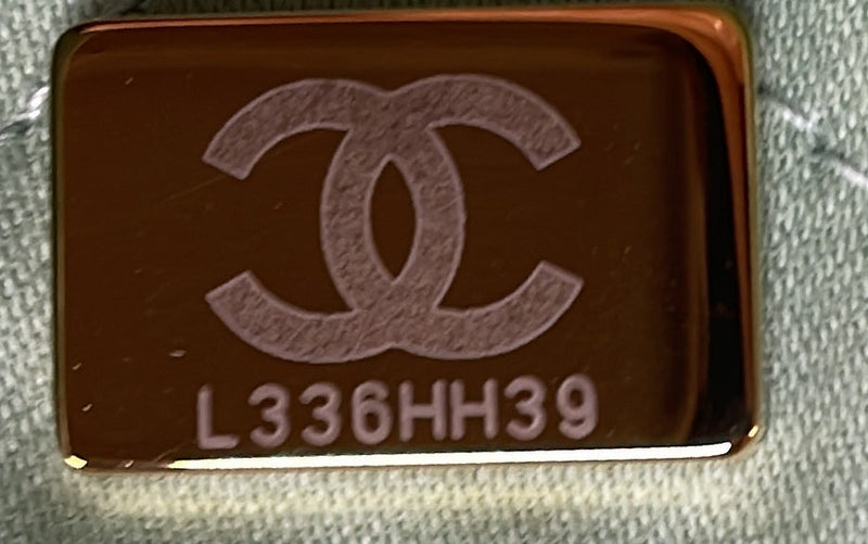 Chanel 22 Chain Hobo Quilted Calfskin