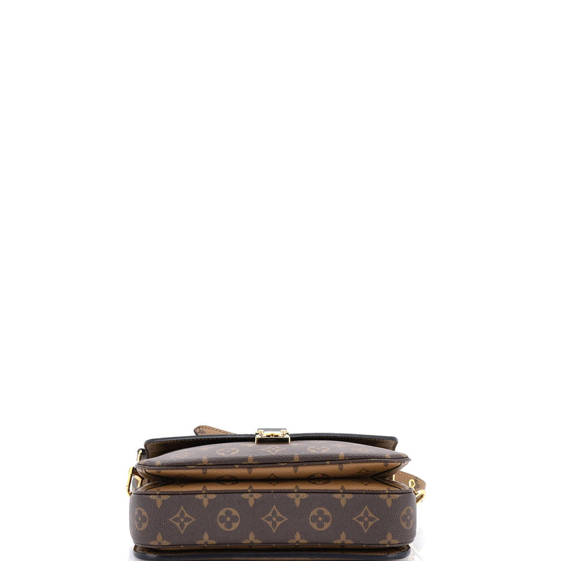 Louis Vuitton Pochette Metis Reverse