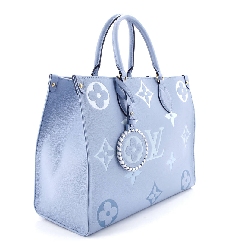 Louis Vuitton Onthego Tote By The Pool