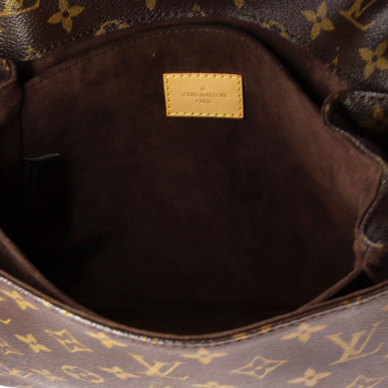 Louis Vuitton Pochette Metis Canvas