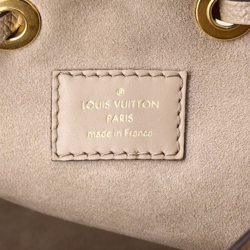 Louis Vuitton Neonoe Handbag Bicolor