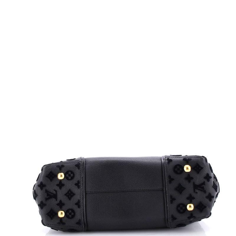 Louis Vuitton W Tote Veau Cachemire