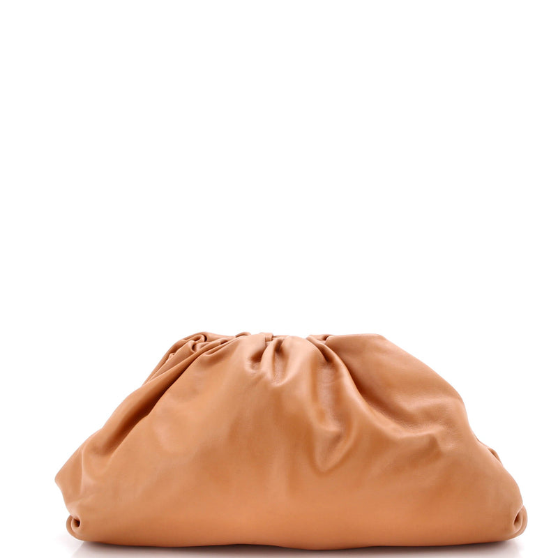 Bottega Veneta The Pouch Leather Teen