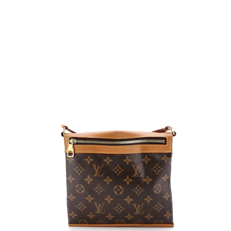 Louis Vuitton Saumur Messenger Bag