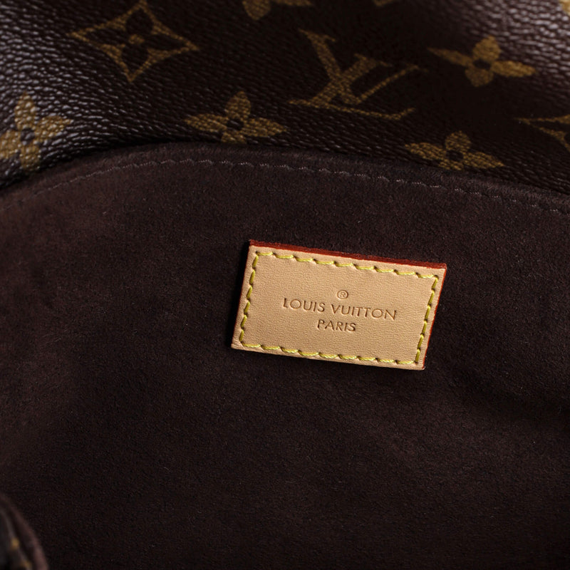 Louis Vuitton Pochette Metis Canvas