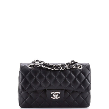 Chanel Classic Double Flap Bag Quilted
