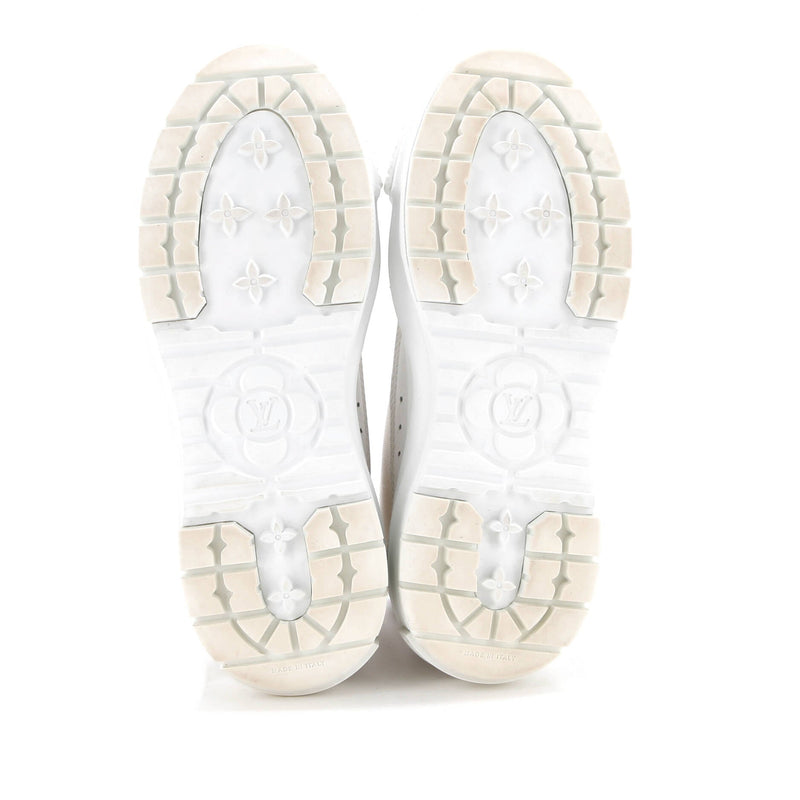 Louis Vuitton Women's Lv Squad Sneaker