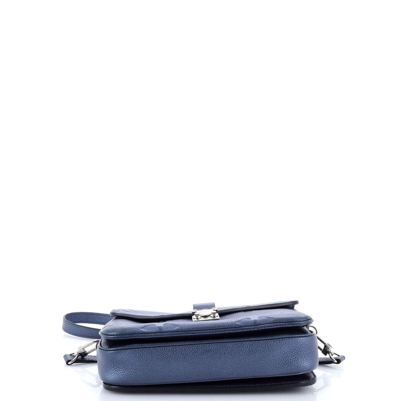 Louis Vuitton Pochette Metis Empreinte