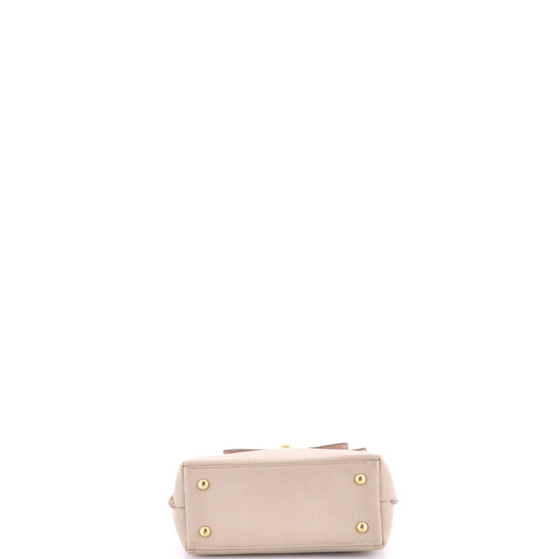 Louis Vuitton Lockme Ever Handbag