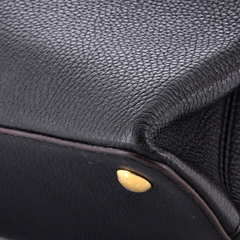 Louis Vuitton Capucines Bag Leather Mm