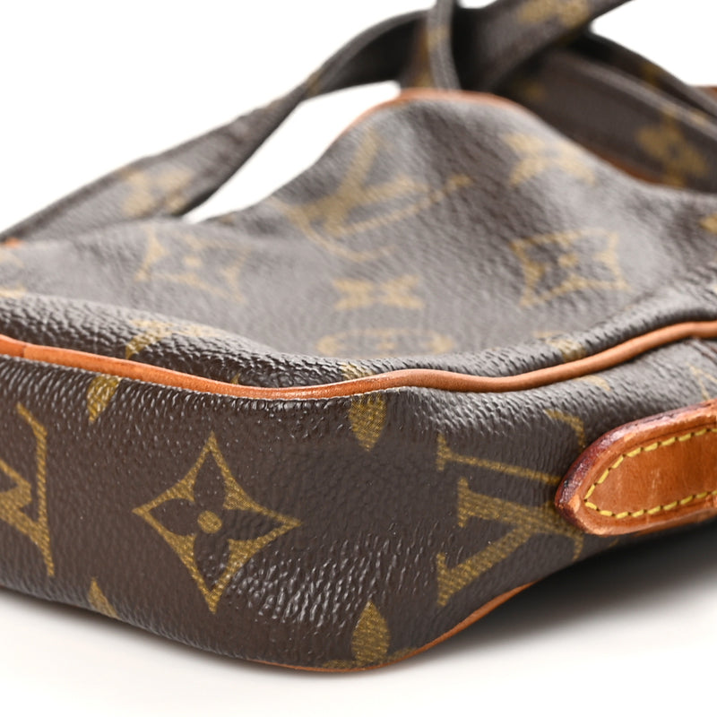 Louis Vuitton Danube 15