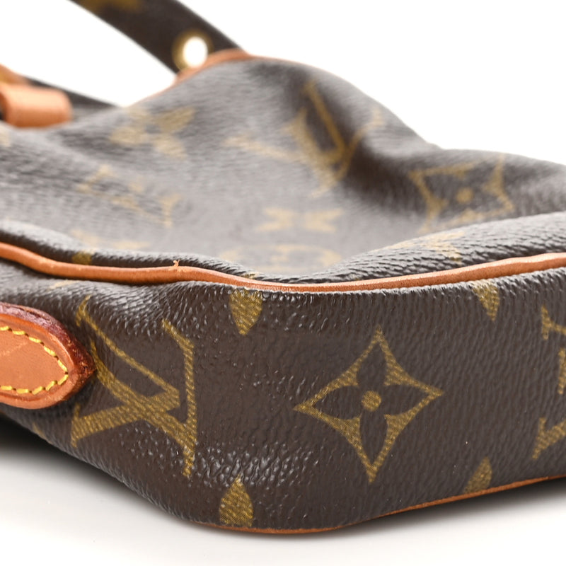 Louis Vuitton Danube 15
