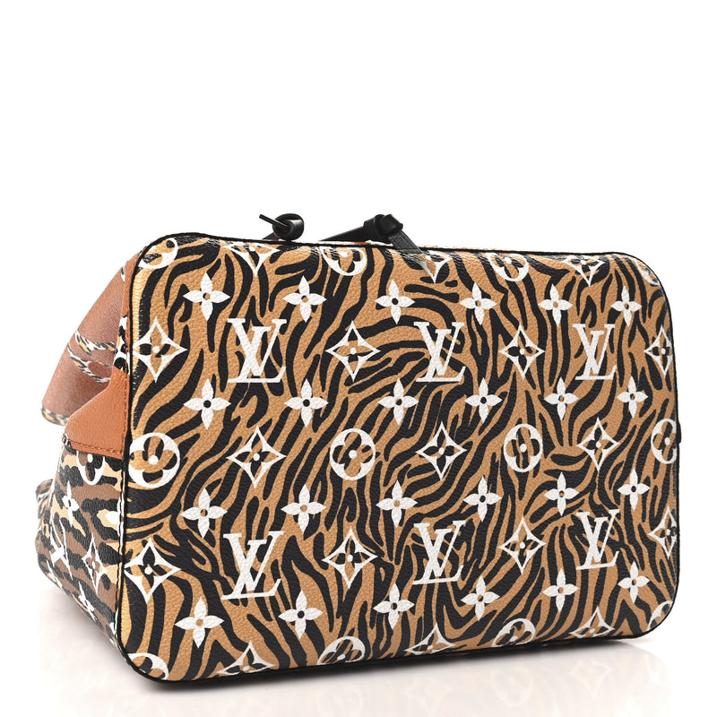 Louis Vuitton Giant Jungle Neonoe