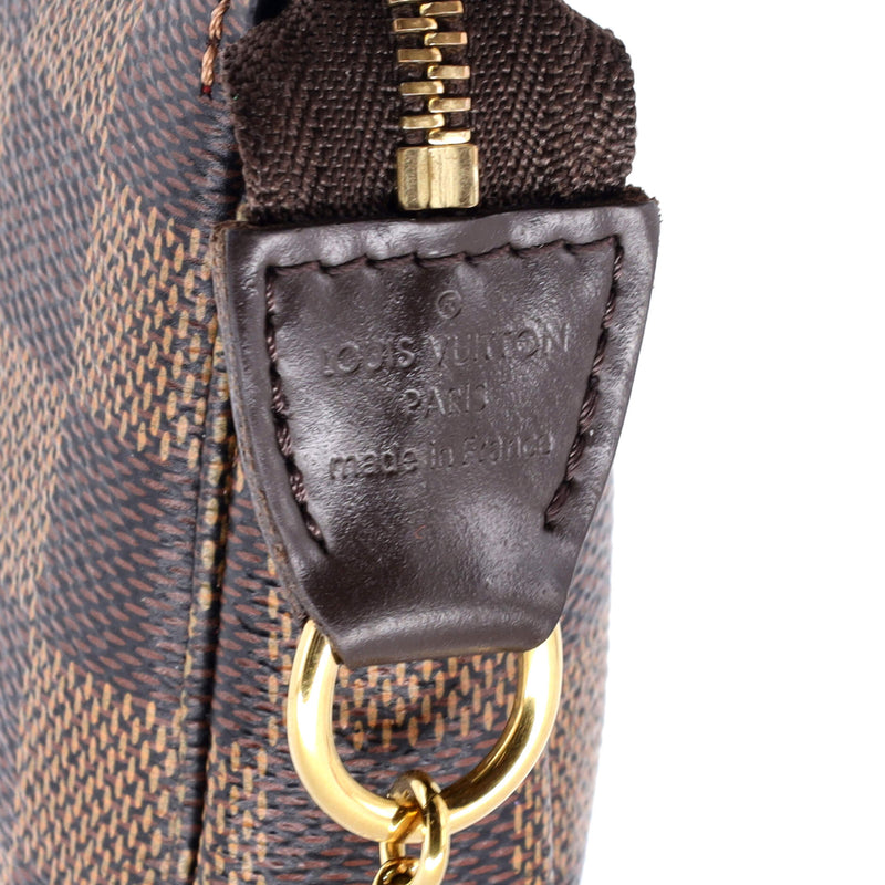 Pochette Accessoires Damier Mini