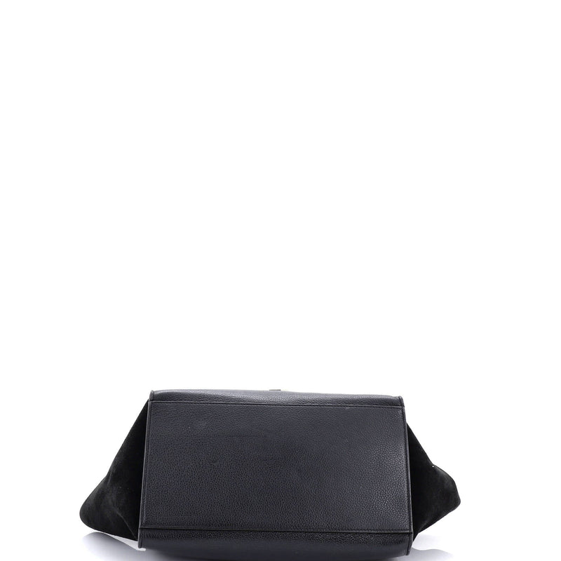 Trapeze Bag Leather Medium