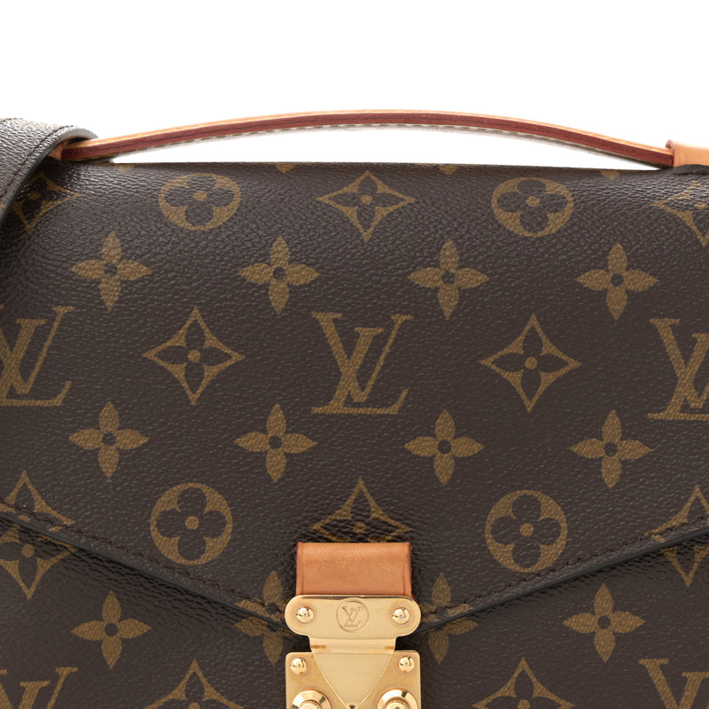 Louis Vuitton Pochette Metis