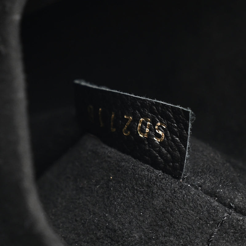 Louis Vuitton Surene Mm Black